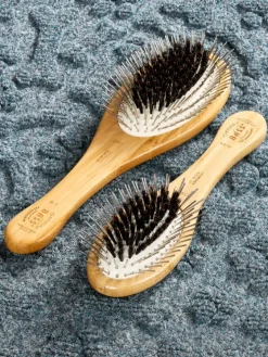 Bass Boar Bristle and Wire Pin Oval Pet Brush