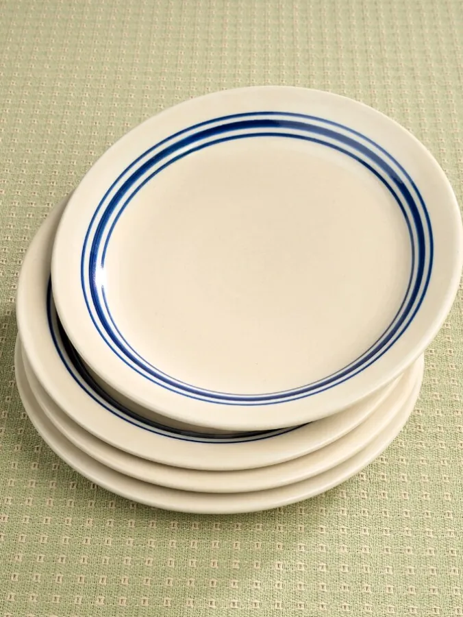 Cavendish Stoneware Dinner Plate, Set of 4