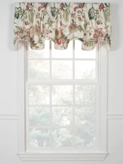 Chateau de Fleur Rod Pocket Scalloped Valance