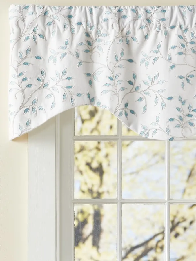 Climbing Vines Lined M-Shaped Rod Pocket Valance