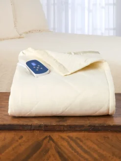 Comfort Plush Microfiber Heated Blanket