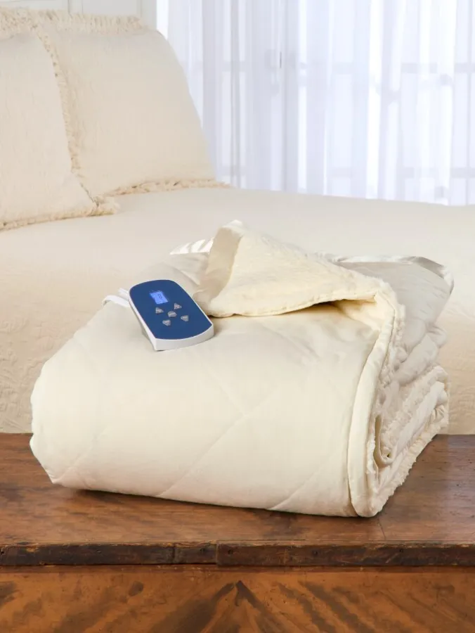 Comfort Plush Sherpa Fleece Microfiber Heated Blanket
