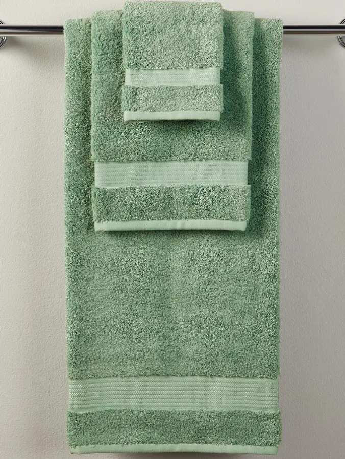 Cotton and Viscose Bamboo Six-Piece Towel Set