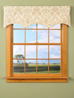 Country Floral Lined Rod Pocket Scalloped Valance