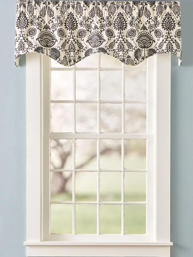 Country Floral Lined Rod Pocket Scalloped Valance