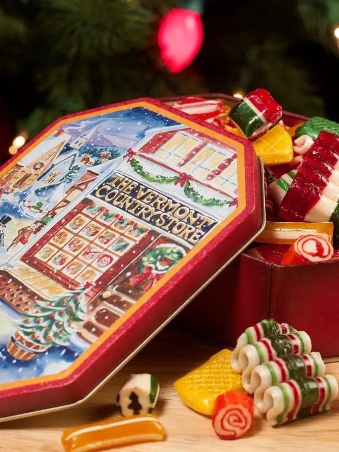Country Store Tin With Classic Christmas Hard Candy