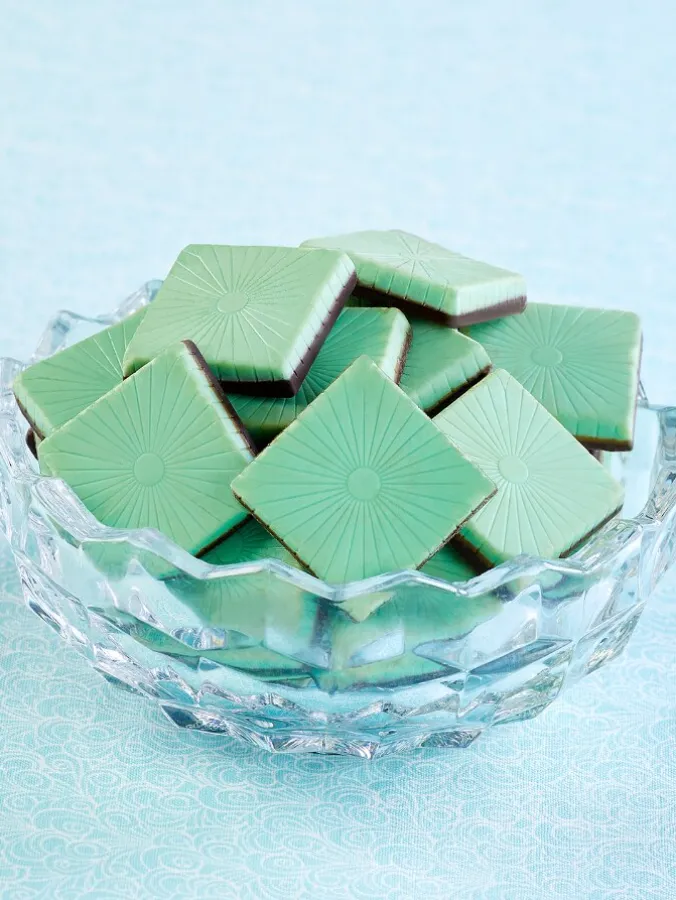 Dark Chocolate Hostess Mints, 1 Pound Bag