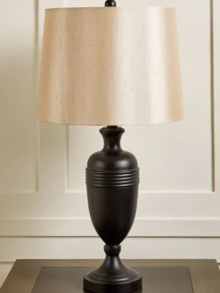 Deco Urn Metal Table Lamp