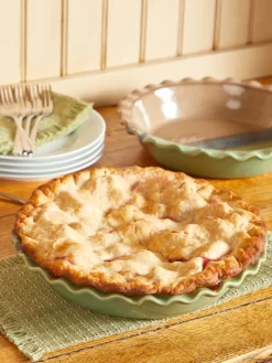 Deep-Dish Ceramic Pie Plate