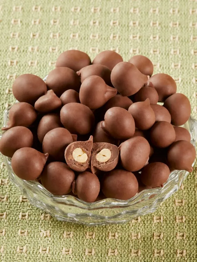 Double-Dipped Milk Chocolate Virginia Peanuts, 14 Ounce Bag
