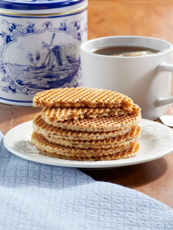 Dutch Stroopwafel Tin