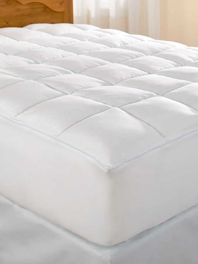 Easy-Care Zip-Off Mattress Pad