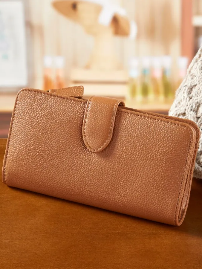 Ella Simone Bi-Fold Leather Wallet
