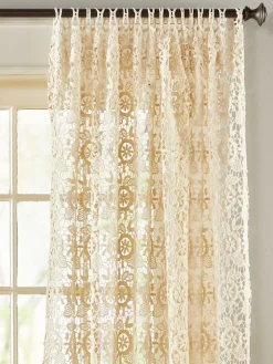 Floral Medallions Macrame Curtain Panel