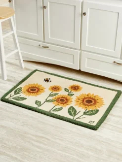 Flower Garden Hooked Wool Throw Rug