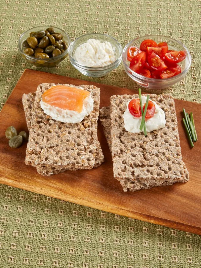 German Whole Grain Cracker Crispbread, Set of 3