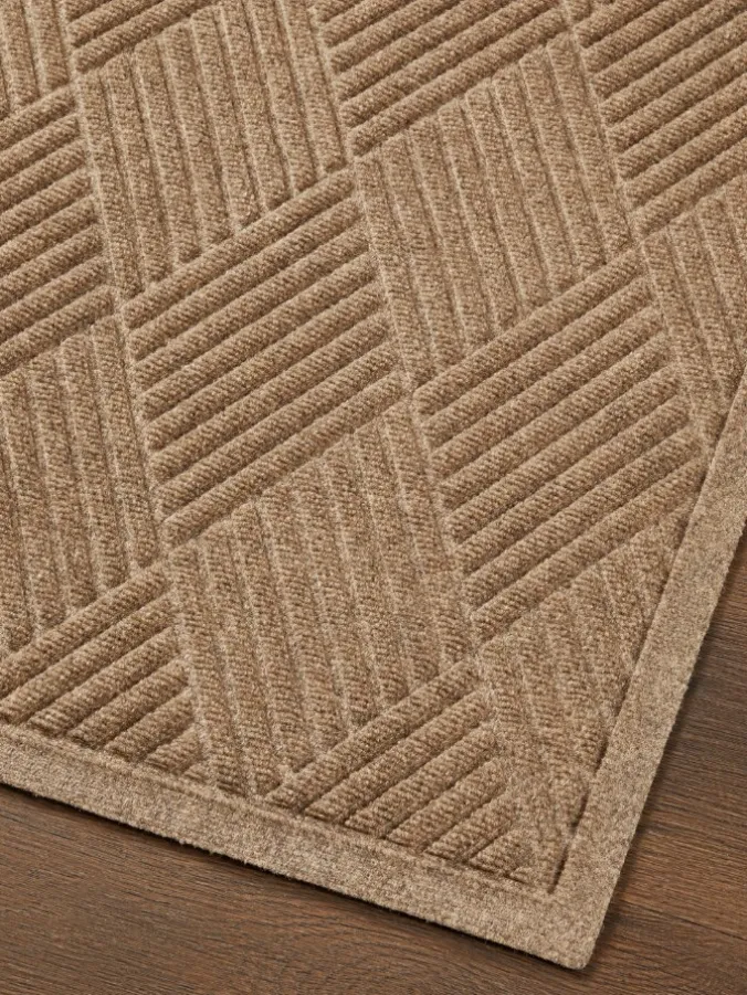 Indoor/Outdoor WaterHog Mat or Stair Treads, Diamond