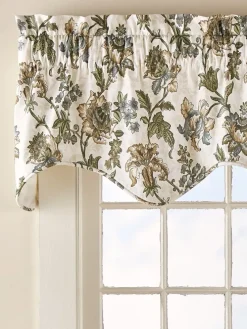 Jacobean Garden Rod Pocket Scalloped Valance