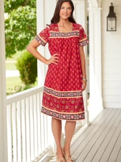 Knee-Length Cotton Muumuu With Pockets