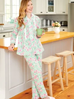 Lanz Nantucket Rose Flannel Pajama Set