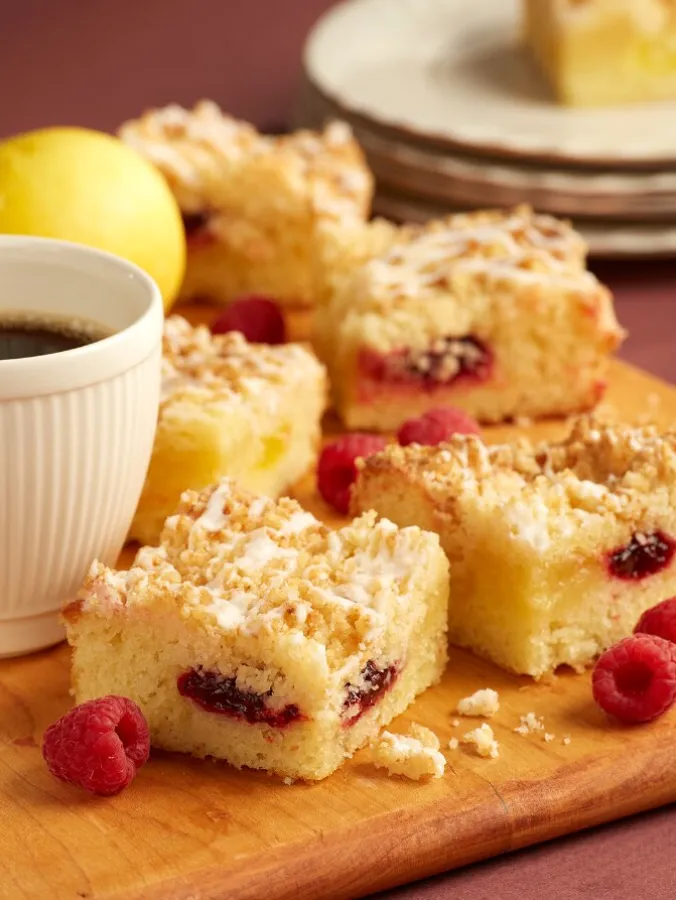 Lemon Raspberry Coffee Cake