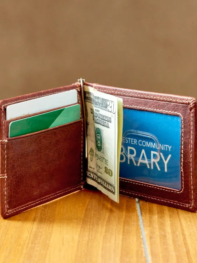 Men's Leather Money Clip RFID-Blocking Wallet
