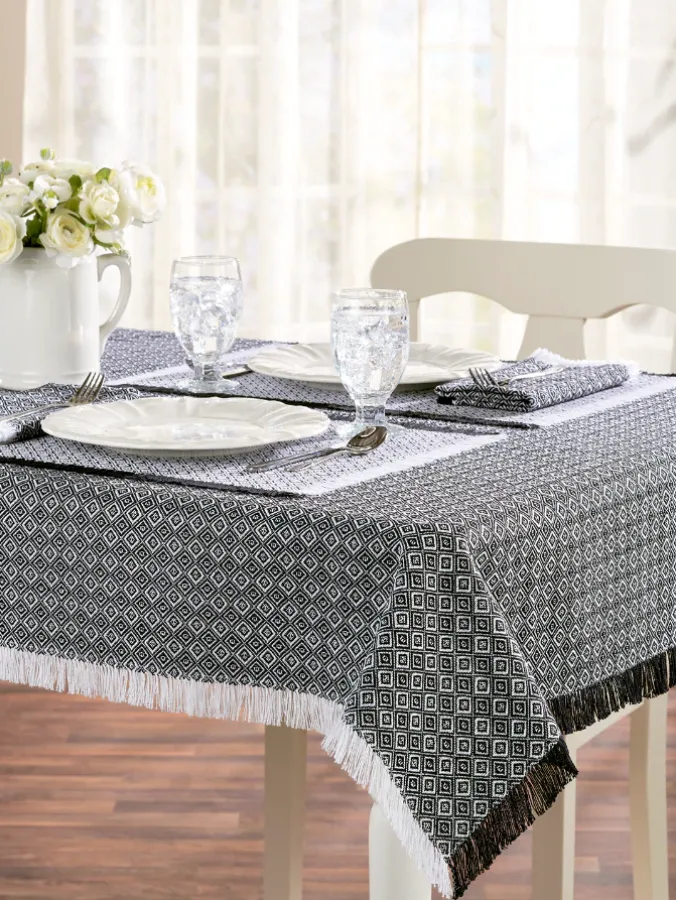 Mountain Weavers Diamond Weave Cotton Tablecloth
