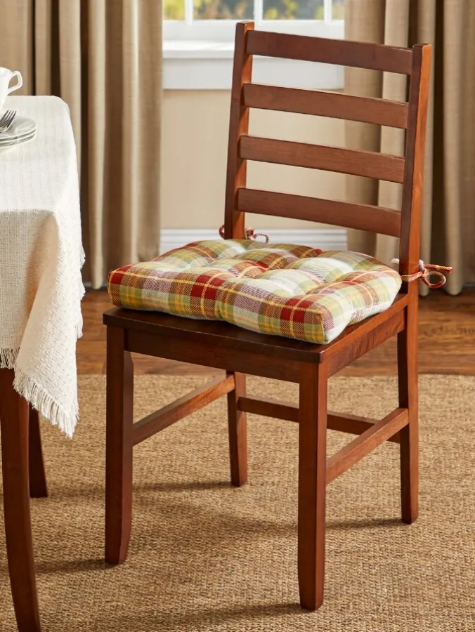 Mountain Weavers Hartland Plaid Never-Flatten Chair Cushion