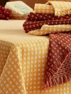 Mountain Weavers Original Mountain Weave Cotton Tablecloth