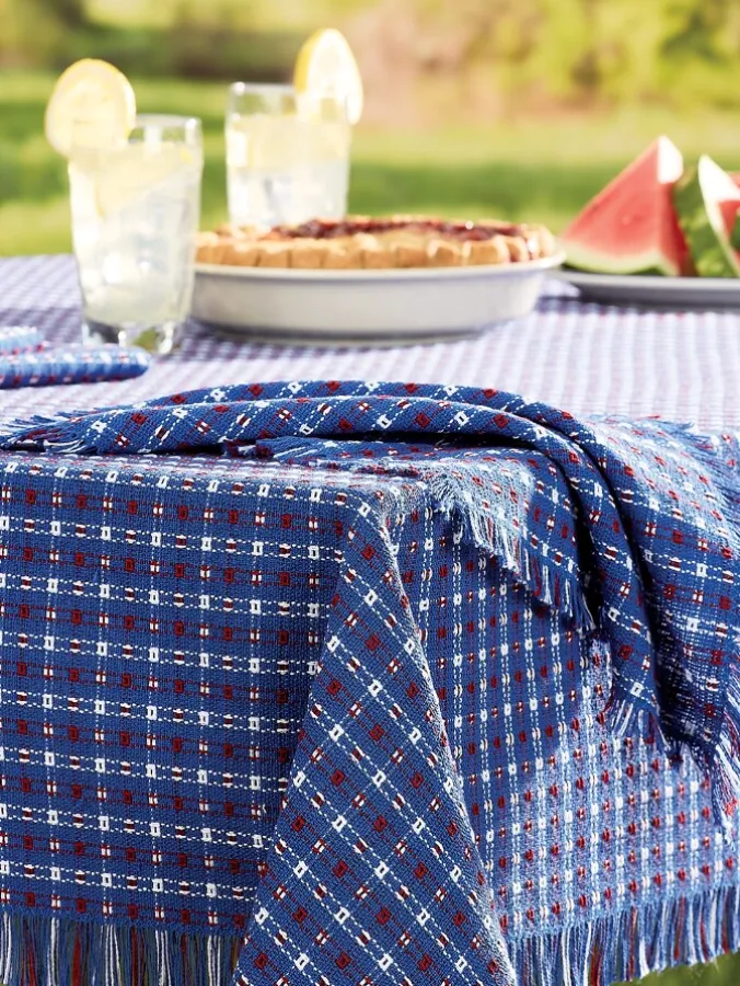 Mountain Weavers Original Mountain Weave Extended-Size Oblong Cotton Tablecloth