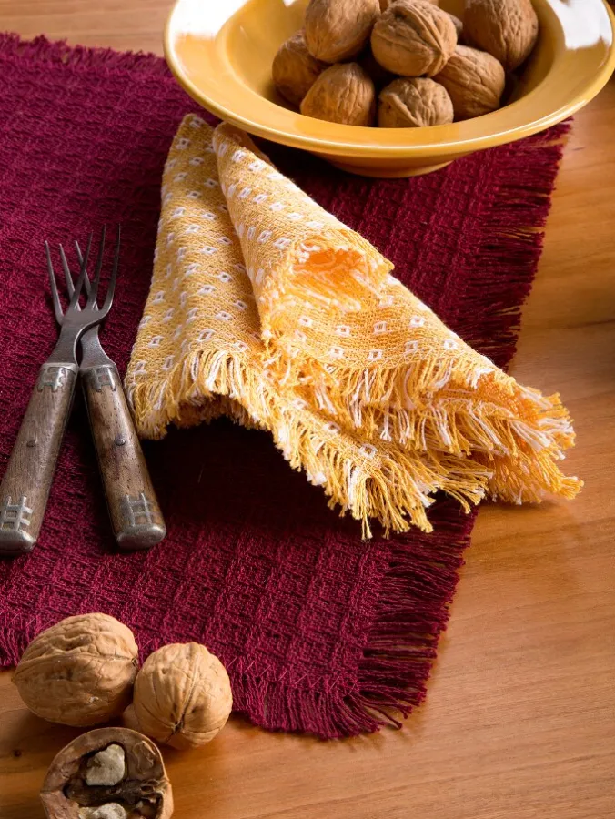 Mountain Weavers Original Mountain Weave Cotton Placemat, Set of 2