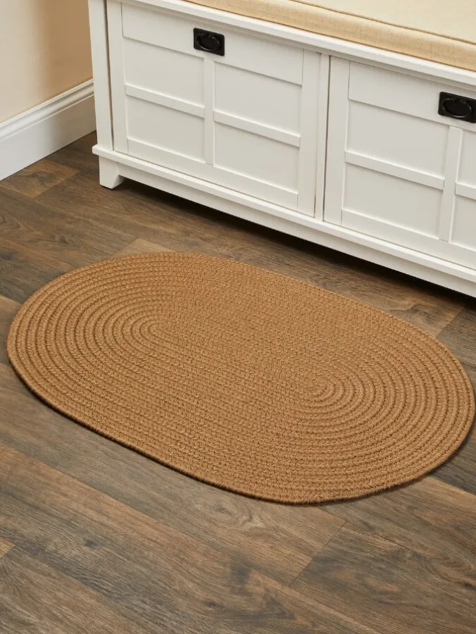 Mount Mansfield Indoor/Outdoor Solid Braided Oval Rug