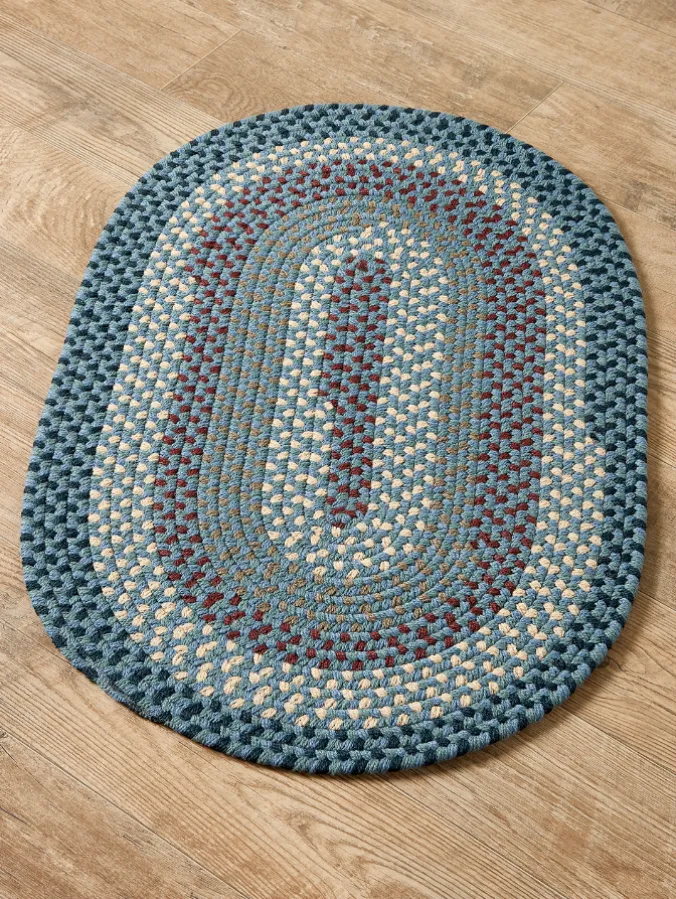Mount Mansfield Indoor/Outdoor Multicolor Braided Oval Rug