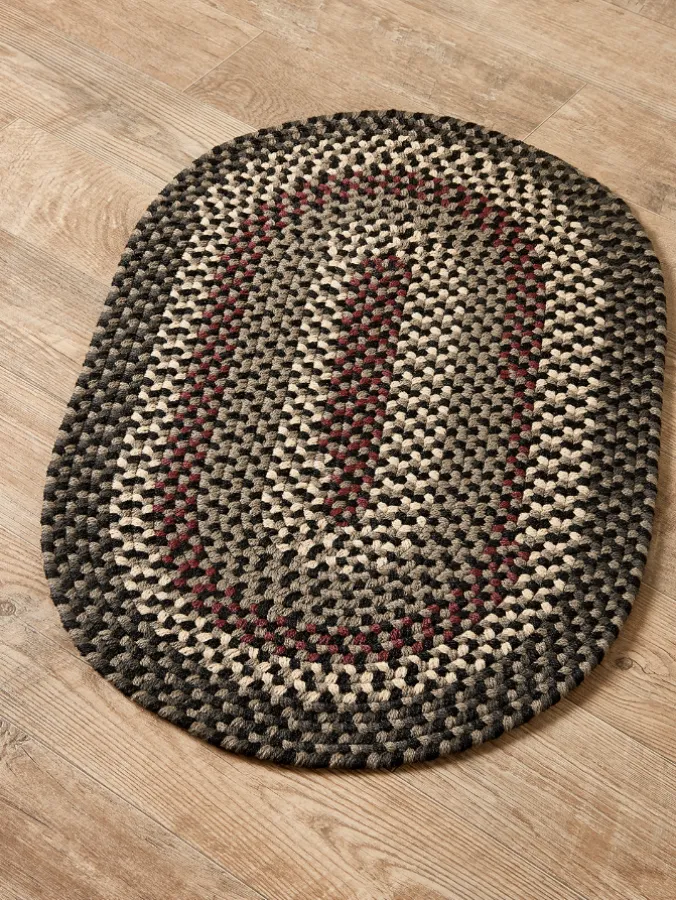 Mount Mansfield Indoor/Outdoor Multicolor Braided Oval Rug