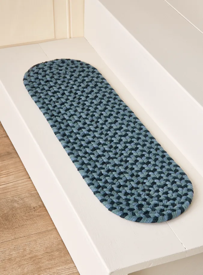 Mount Mansfield Multicolor Braided Oval Stair Tread, Set of 13