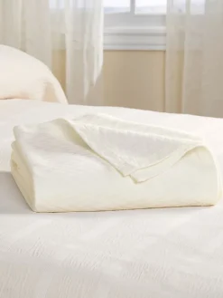 Off White Constant Comfort Cooling Blanket or Throw