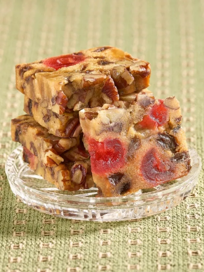 Old English Alcohol-Free Fruitcake Slices, 1 lb. 2 oz.
