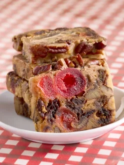 Old English Liquor Fruitcake Slices, 1 lb. 2 oz.