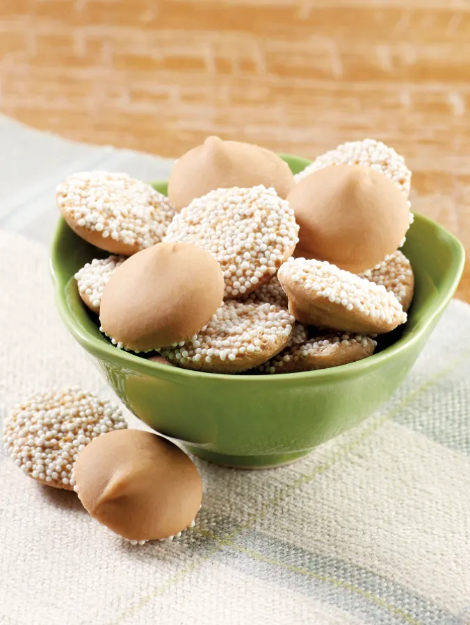 Peanut Butter Nonpareils, 10 Ounce Bag