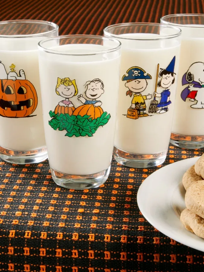 Peanuts Great Pumpkin Drinking Glass, Set of 4