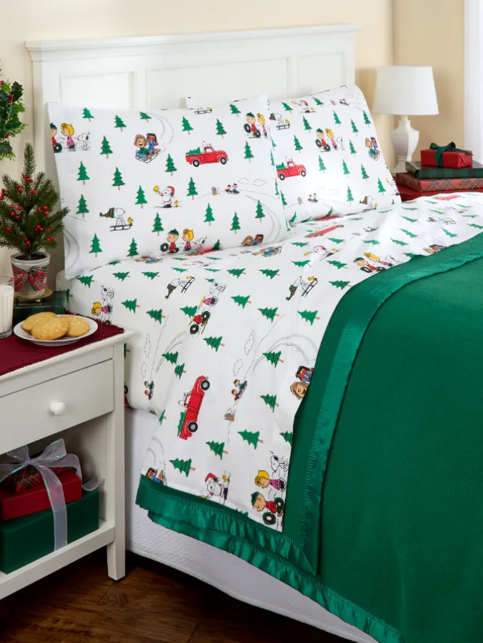Peanuts O Christmas Tree Portuguese Cotton Flannel Sheet Set