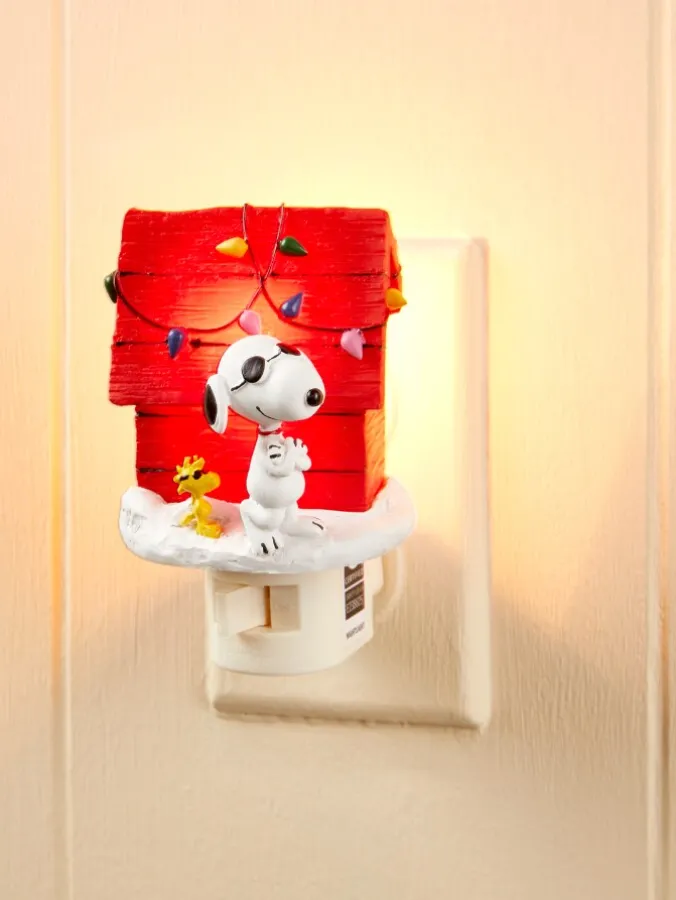 Peanuts Snoopy Joe Cool Night-Light