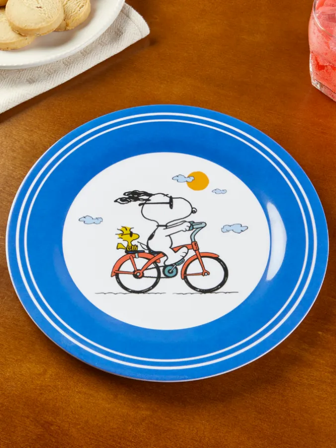 Peanuts Snoopy Melamine Plates, Set of 4