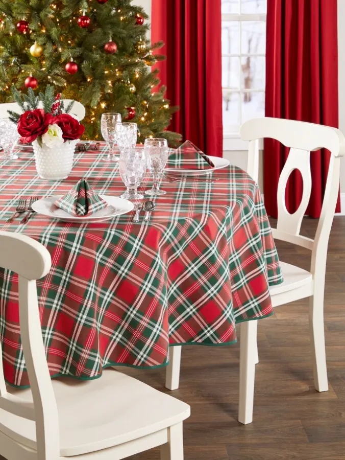 Plaid Easy-Care Tablecloth