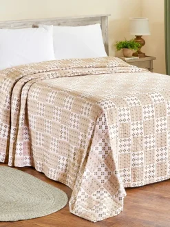 Polka Dot and Floral Cotton Bedspread