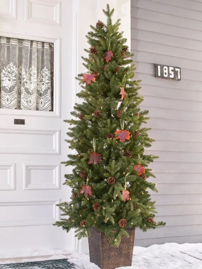 Pre-Lit Natural-Cut Georgia Pine Artificial Christmas Tree