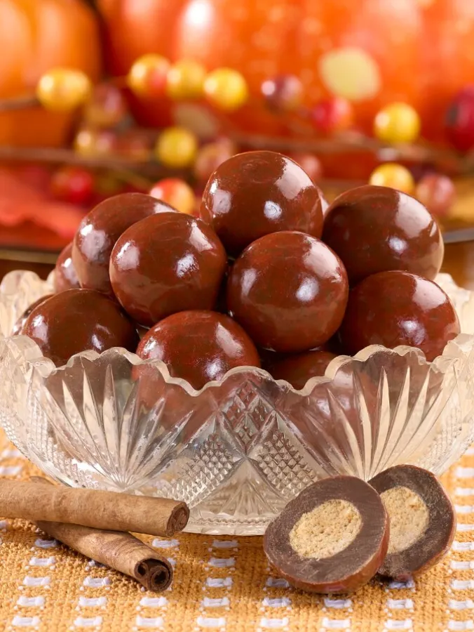 Pumpkin Spice Malted Milk Balls, 13 Ounce Tub