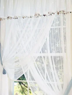 Seaside Lace Rod Pocket Valance With Shell Trim