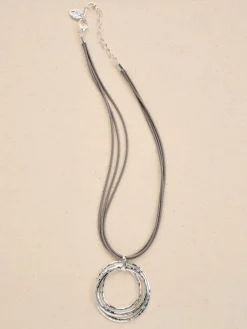 Silver Triple Circle Pendant Necklace