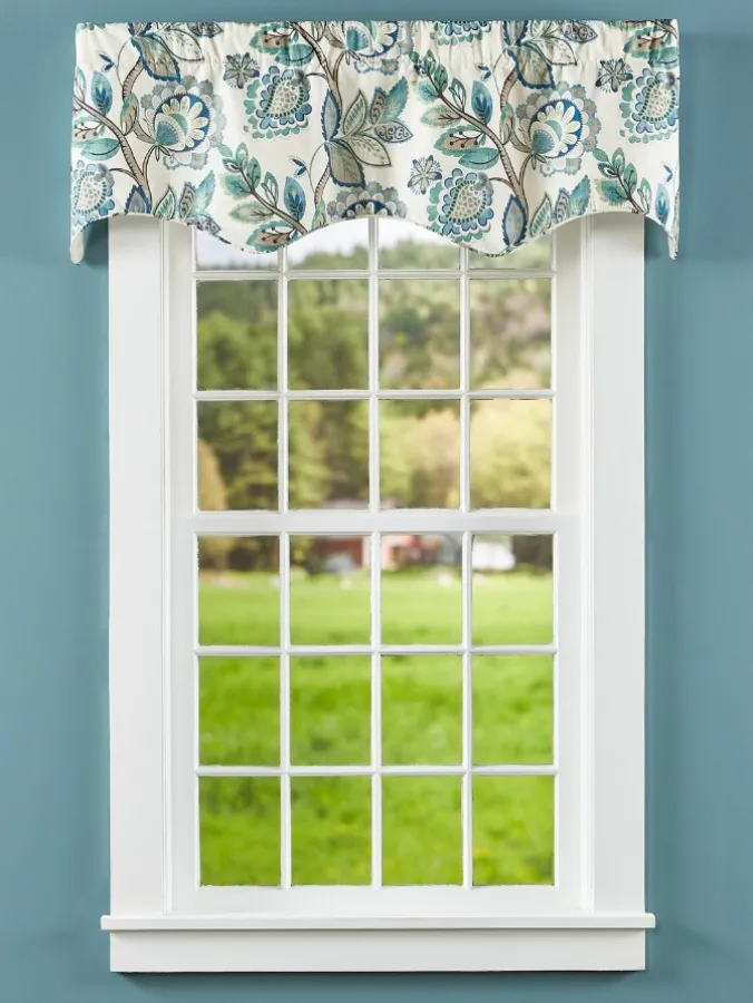 Somerset Garden Lined Rod Pocket Scalloped Valance
